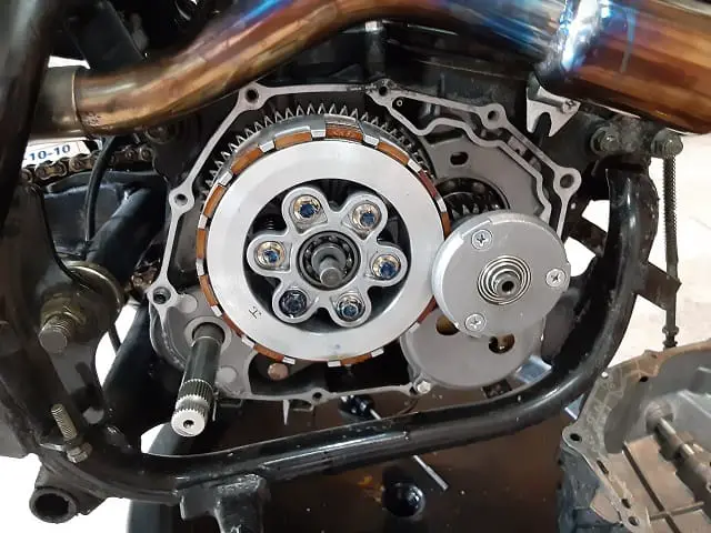 TBR7's clutch, and oil spinner cleaner.