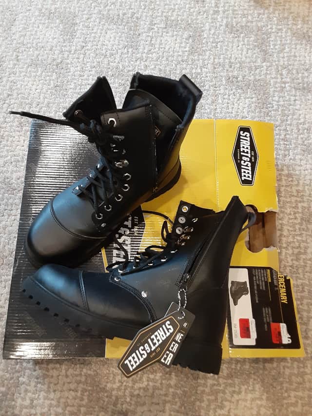 Cycle Gear Street and steel motorcycle boots on discount.
