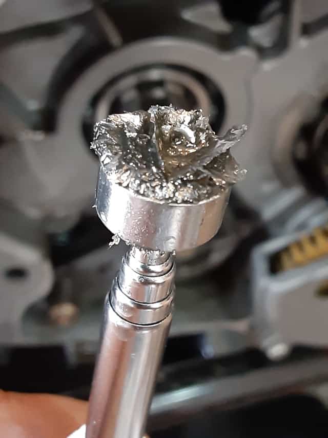 Metal shavings found in motorcycle casing, after even flushing oil.