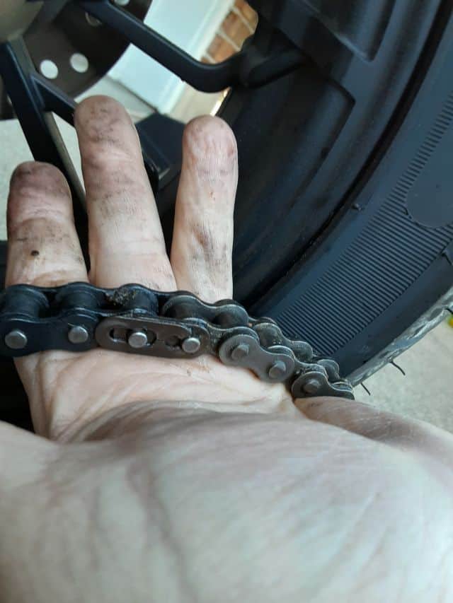 Connecting my Boom Vader's stock chain to the new upgraded motorcycle chain.