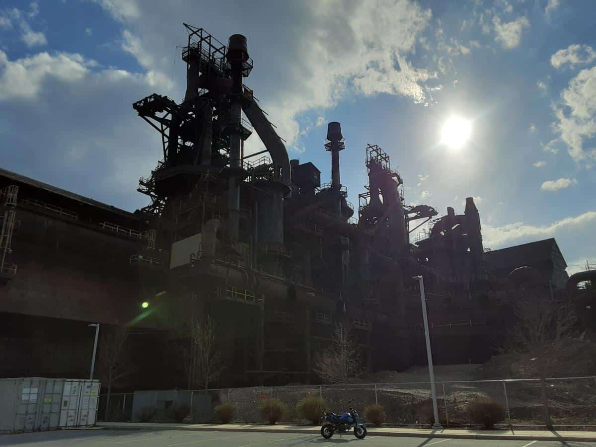 Boom Vader Motorcycle in hot Sun at Bethlehem Steel site, no Air-Cooled Engine Overheating Symptoms.