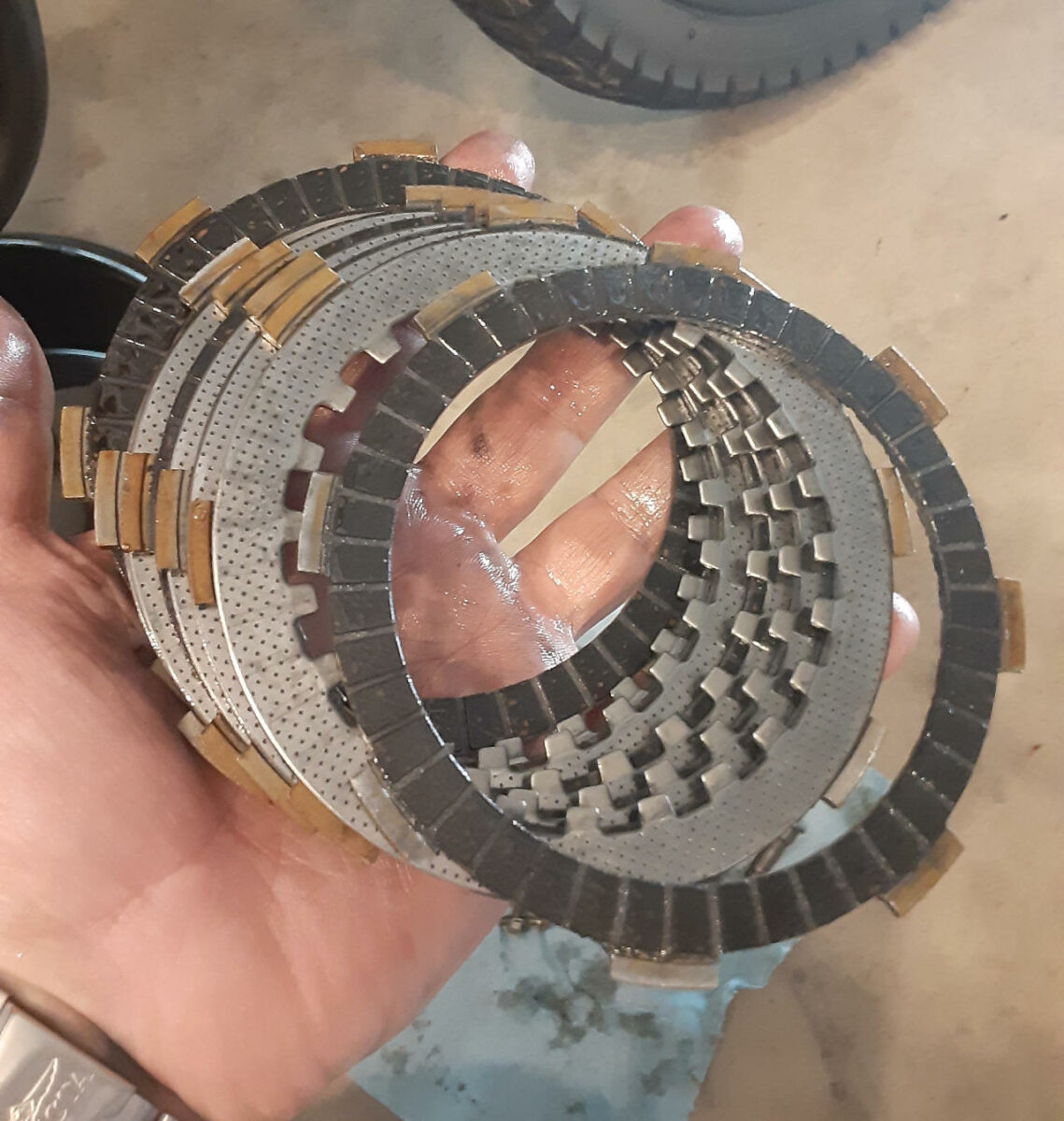 TBR7 Motorcycle Clutch Metal and Friction Plates.